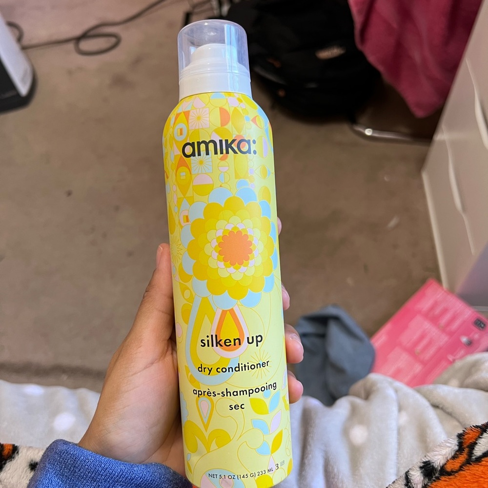 Amika silken up dry conditioner